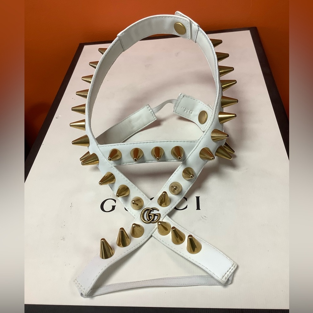 Gucci Flashtrek Sneakers - Picture 15 of 15